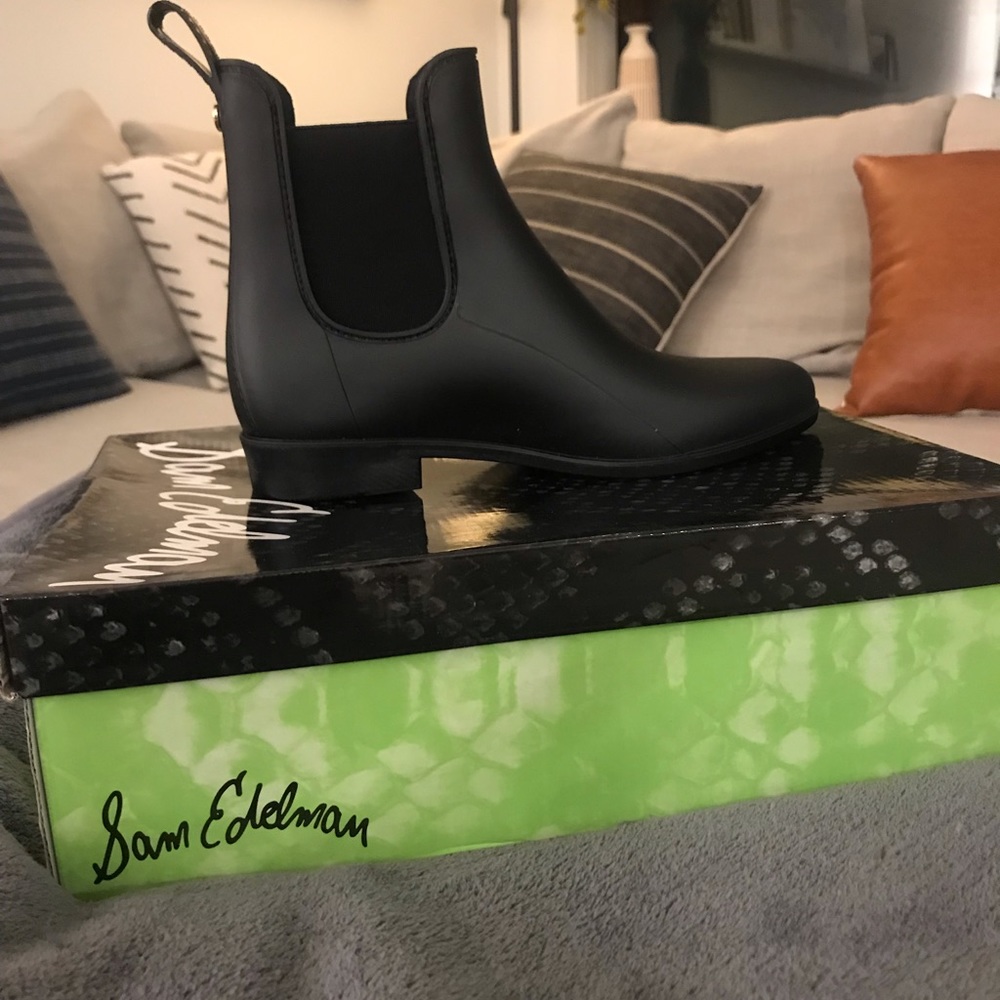 Sam Edelman Tinsley Rain Boots, Size 7